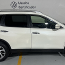 NISSAN X-TRAIL Interior 4