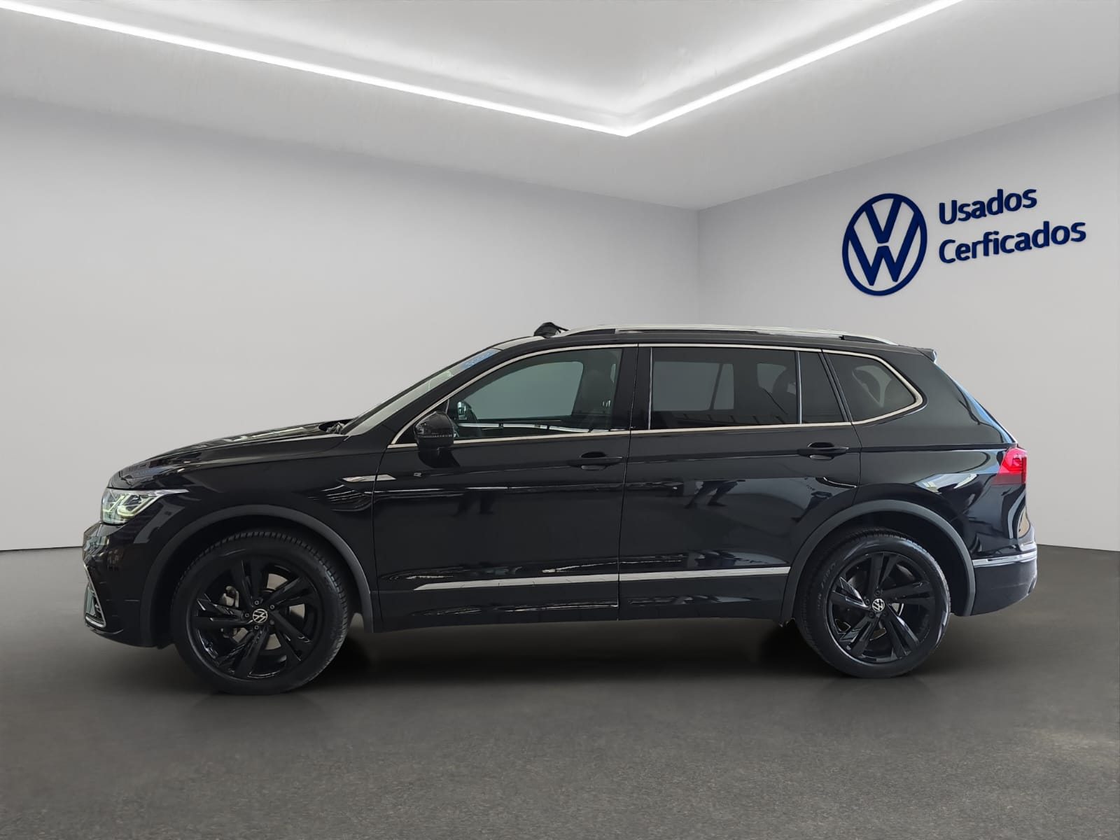 VOLKSWAGEN TIGUAN Frente 5