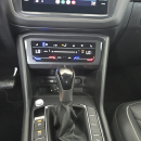 VOLKSWAGEN TIGUAN Atrás 12