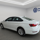 VOLKSWAGEN JETTA Lateral derecho 8
