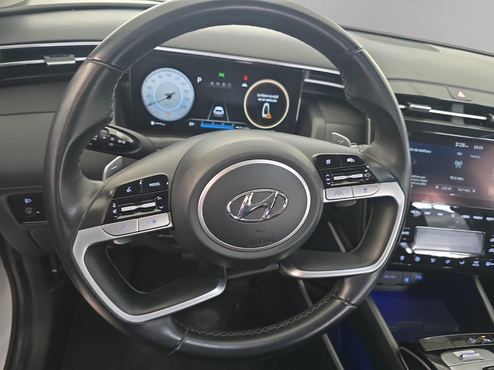 HYUNDAI TUCSON Asientos 9