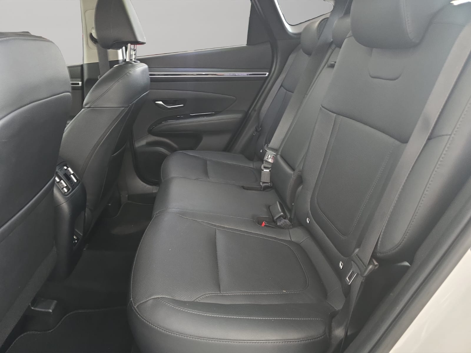 HYUNDAI TUCSON Interior 11