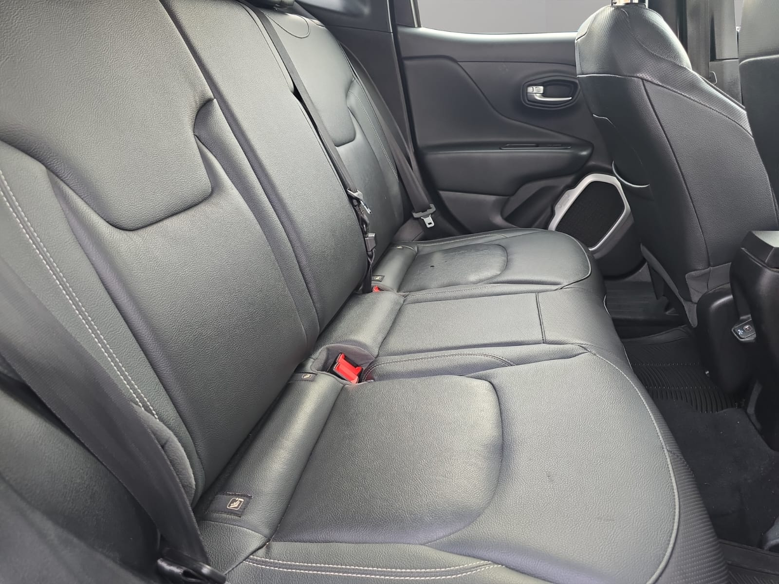 JEEP RENEGADE Lateral derecho 21