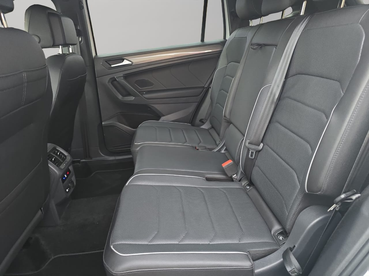 VOLKSWAGEN TIGUAN Tablero 11