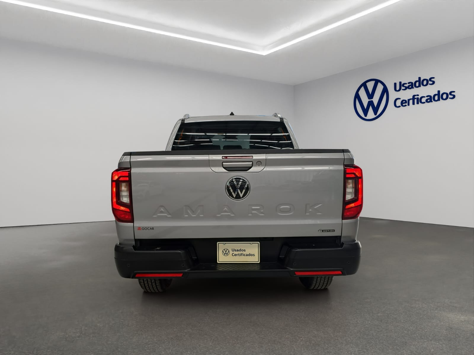 VOLKSWAGEN AMAROK Interior 4