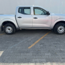 Nissan Comerciales NP300 Lateral izquierdo 4