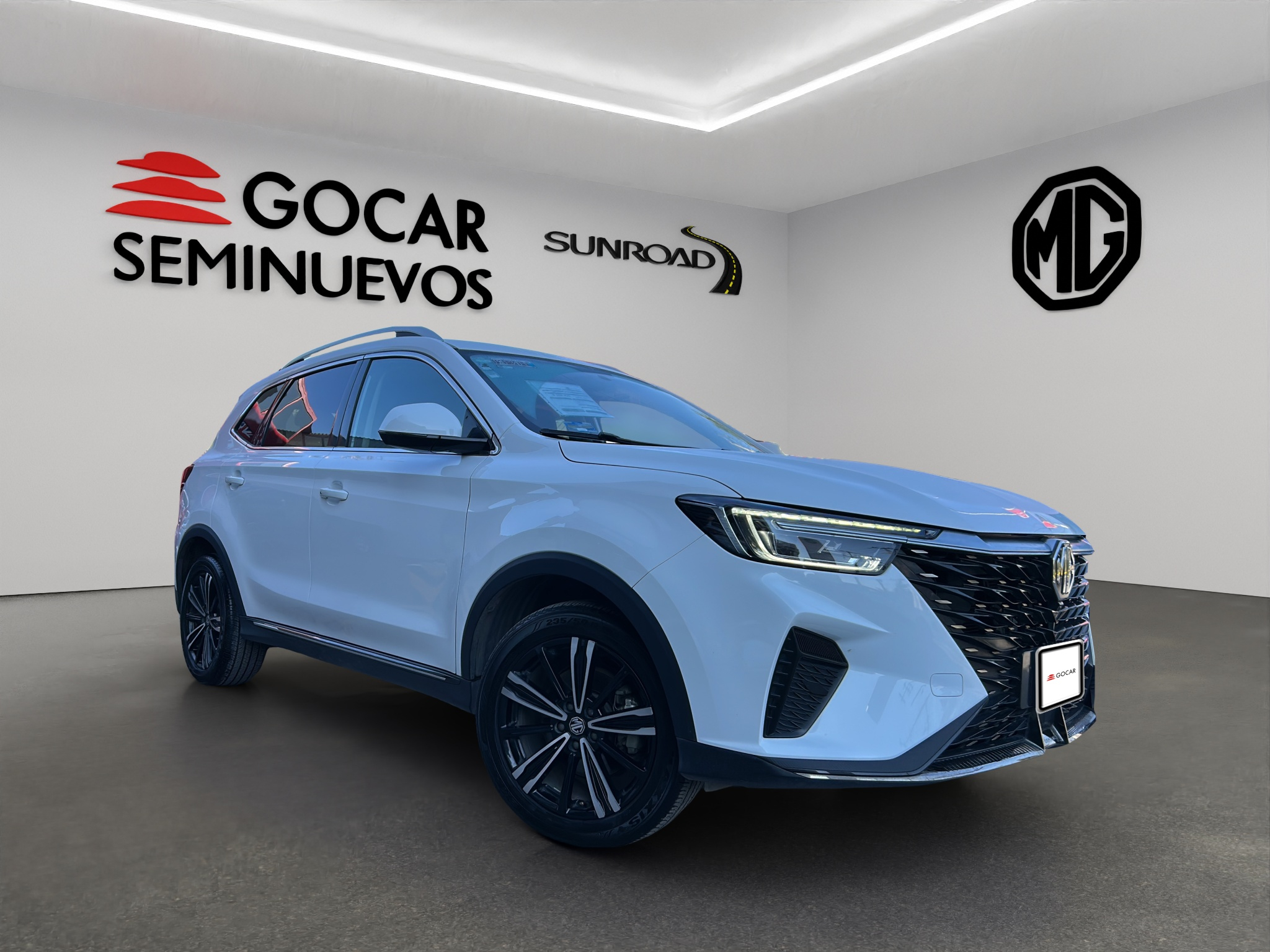 MG RX5 VUD 5 pts. Excite, 1.5T, TA, piel, RA-18 - GocarCredit