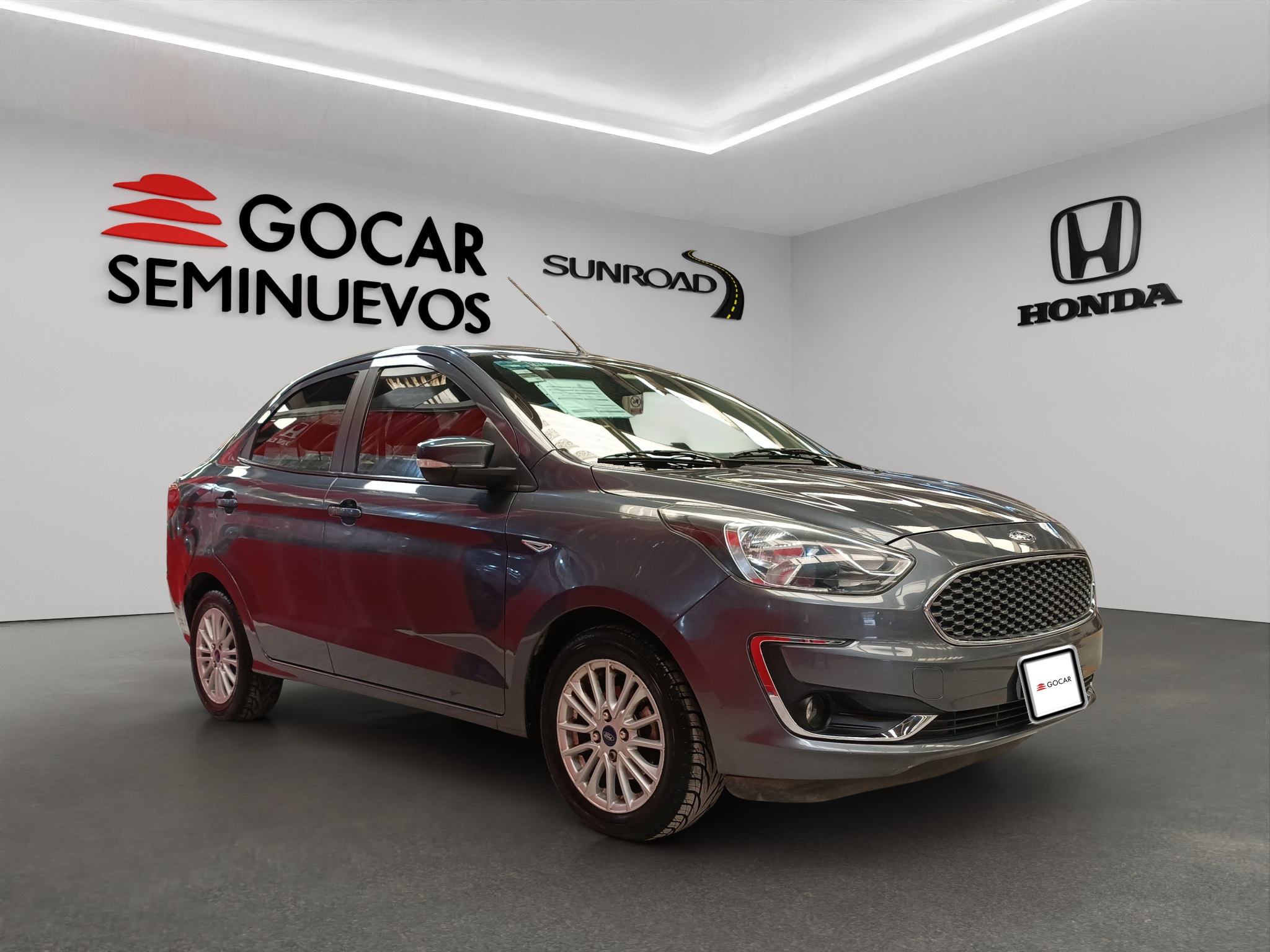 Ford Figo 4 pts. Titanium, TA, a/ac., VE, f. niebla, SYNC, RA-14 - GocarCredit