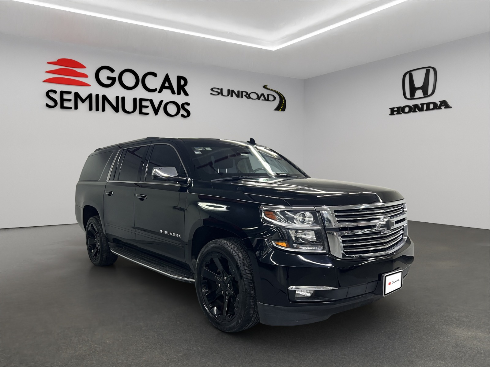 Chevrolet Suburban  2019