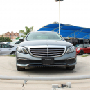 Mercedes Benz Clase E Lateral izquierdo 2