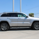 Jeep Grand Cherokee VUD Frente 4