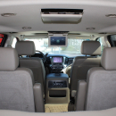 Chevrolet Suburban VUD Frente 15