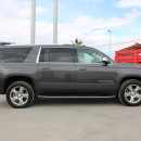 Chevrolet Suburban VUD Lateral izquierdo 4