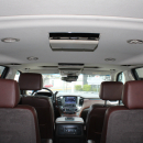 Chevrolet Suburban VUD Lateral derecho 18