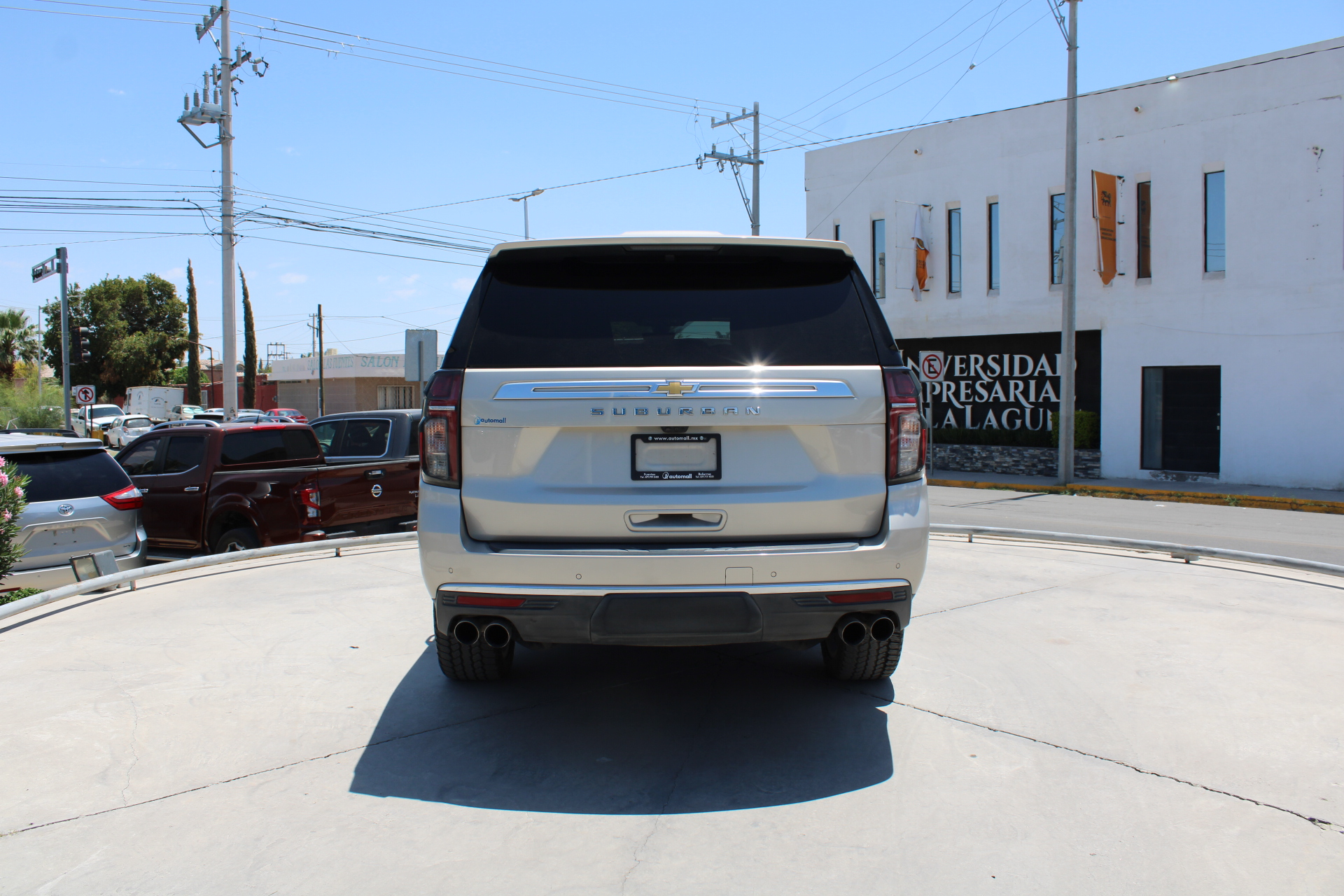 Chevrolet Suburban VUD Tablero 6