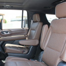 Chevrolet Suburban VUD Atrás 12