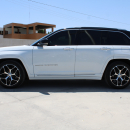 Jeep Grand Cherokee VUD Frente 7