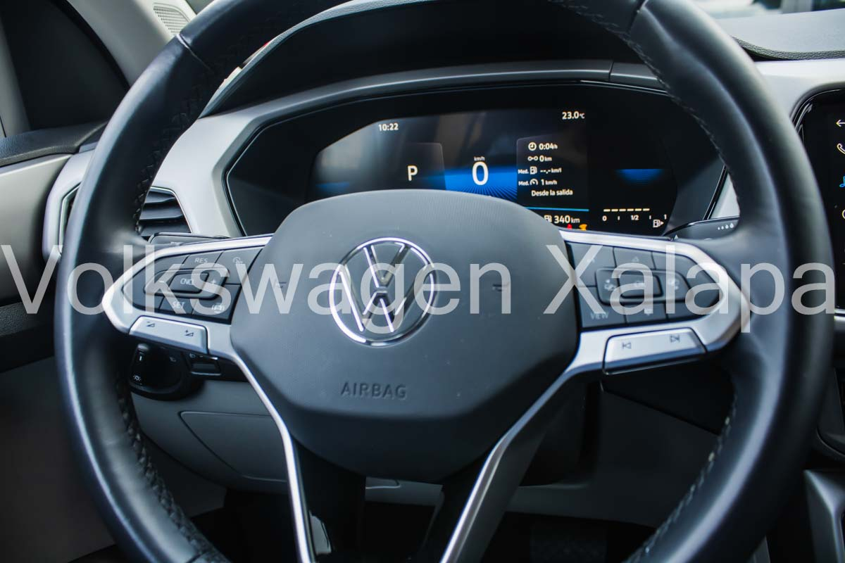 VOLKSWAGEN TAIGUN Atrás 10