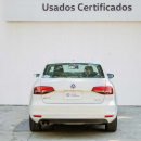 VOLKSWAGEN JETTA Atrás 3