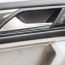 VOLKSWAGEN TIGUAN Lateral derecho 24