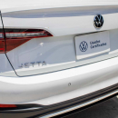 VOLKSWAGEN JETTA Arriba 4