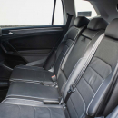 VOLKSWAGEN TIGUAN Atrás 18