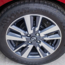 NISSAN VERSA Lateral izquierdo 8