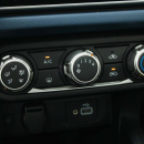 NISSAN VERSA Interior 20