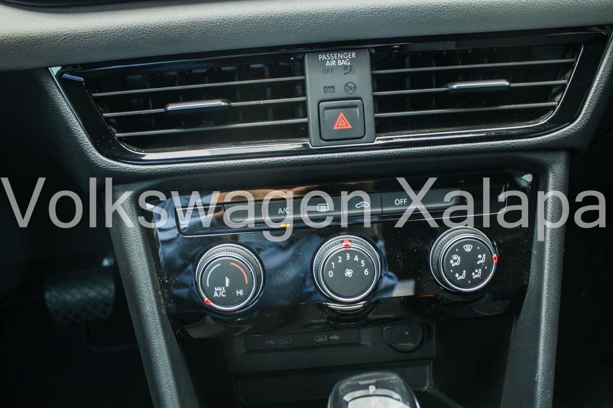VOLKSWAGEN TAOS Llantas 23