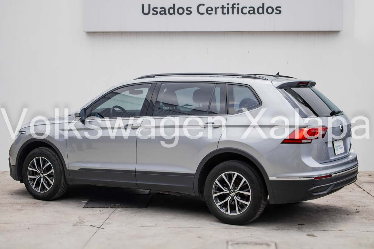 VOLKSWAGEN TIGUAN Arriba 2