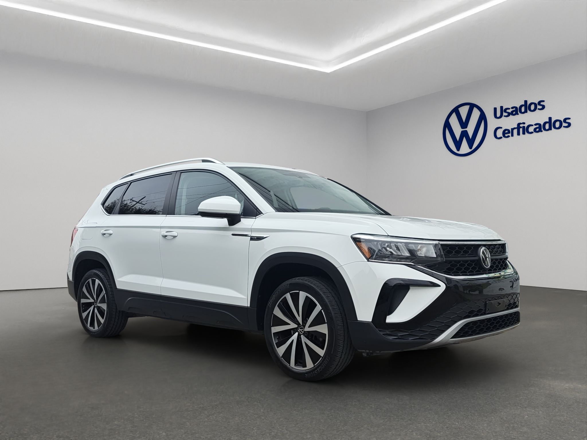 VOLKSWAGEN TAOS 2023