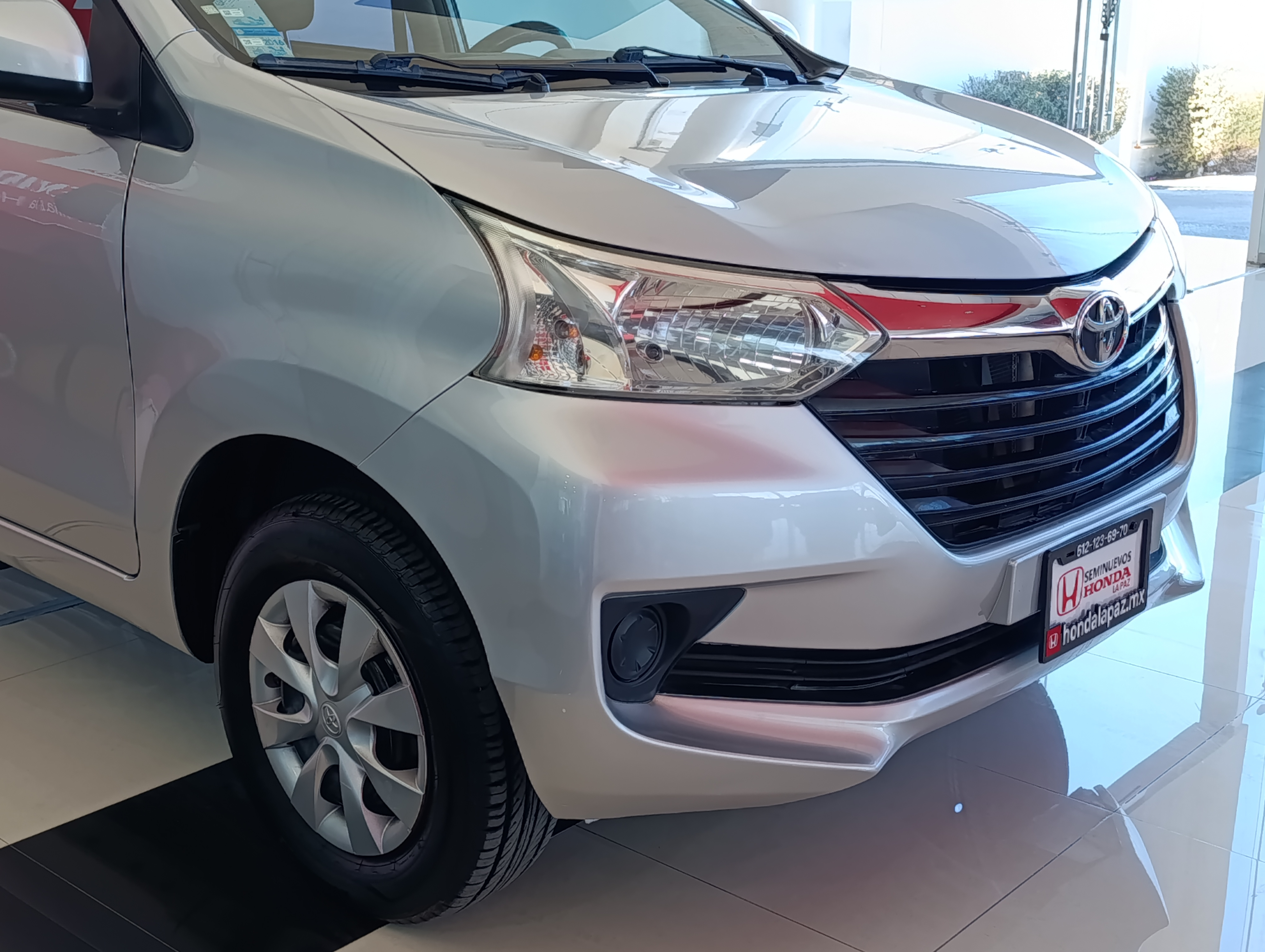Toyota AVANZA Interior 19
