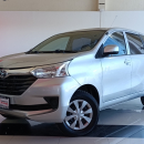 Toyota AVANZA Asientos 1