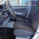 Toyota AVANZA Atrás 5