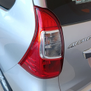Toyota AVANZA Atrás 26