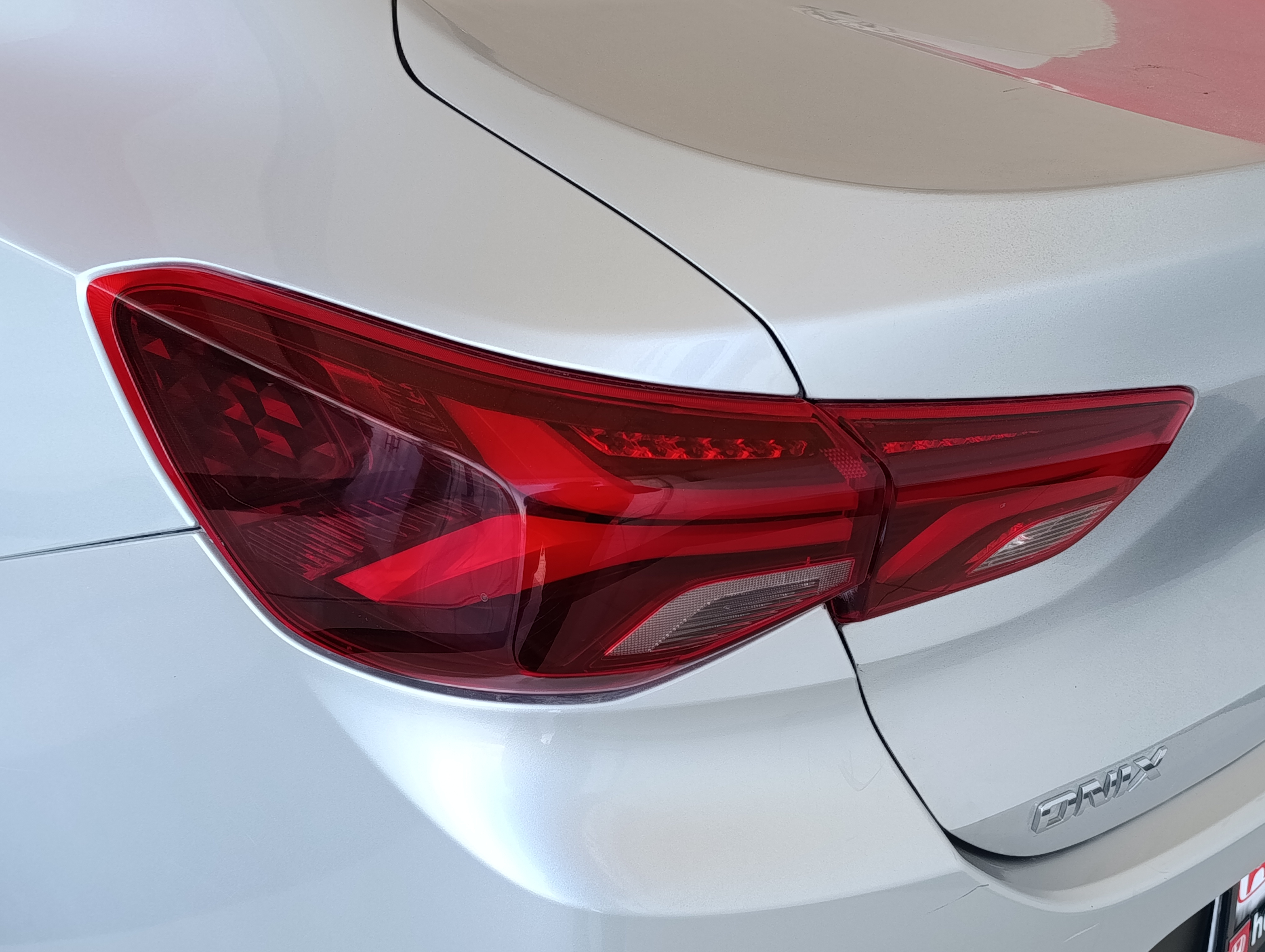 Chevrolet ONIX Asientos 27