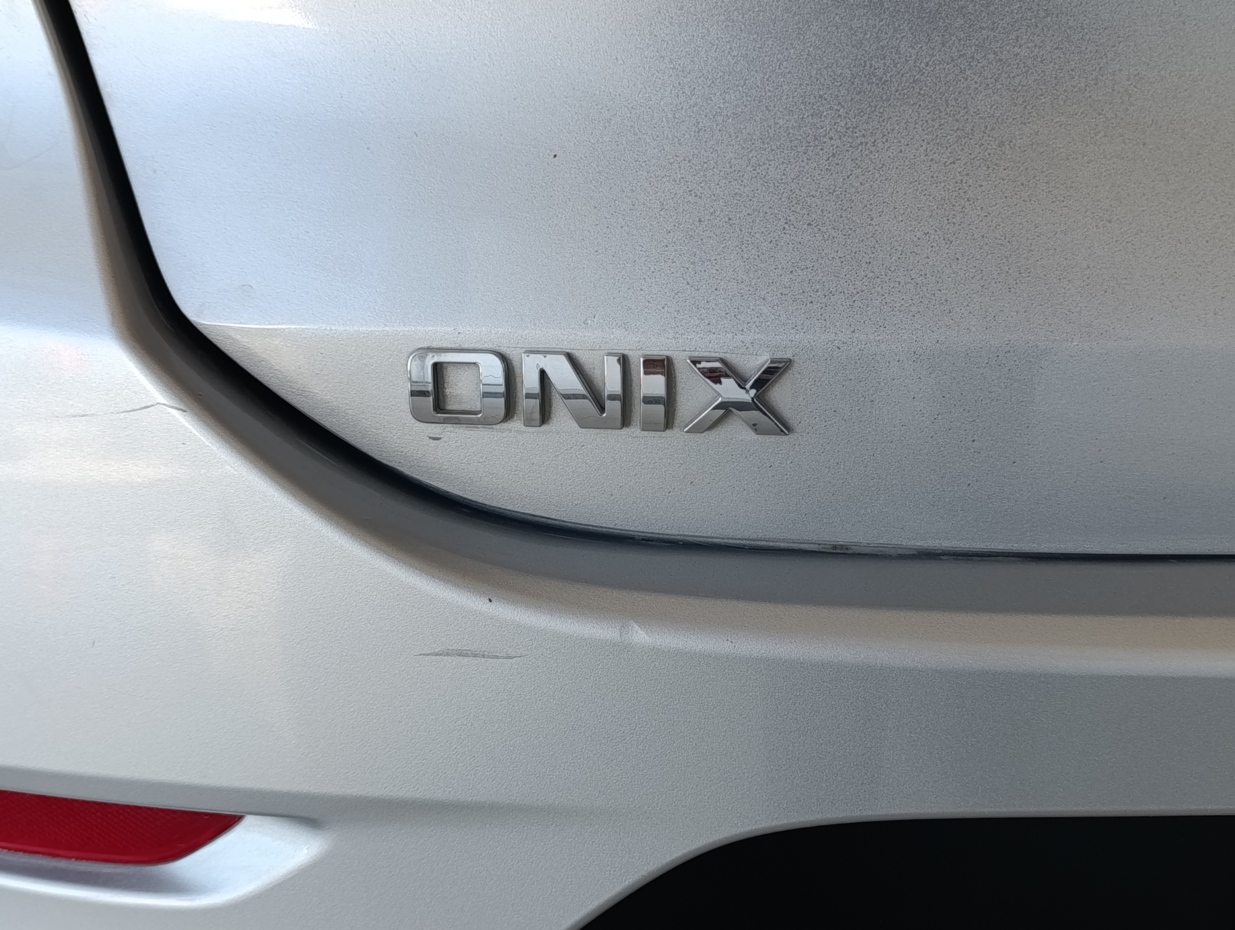 Chevrolet ONIX Llantas 29