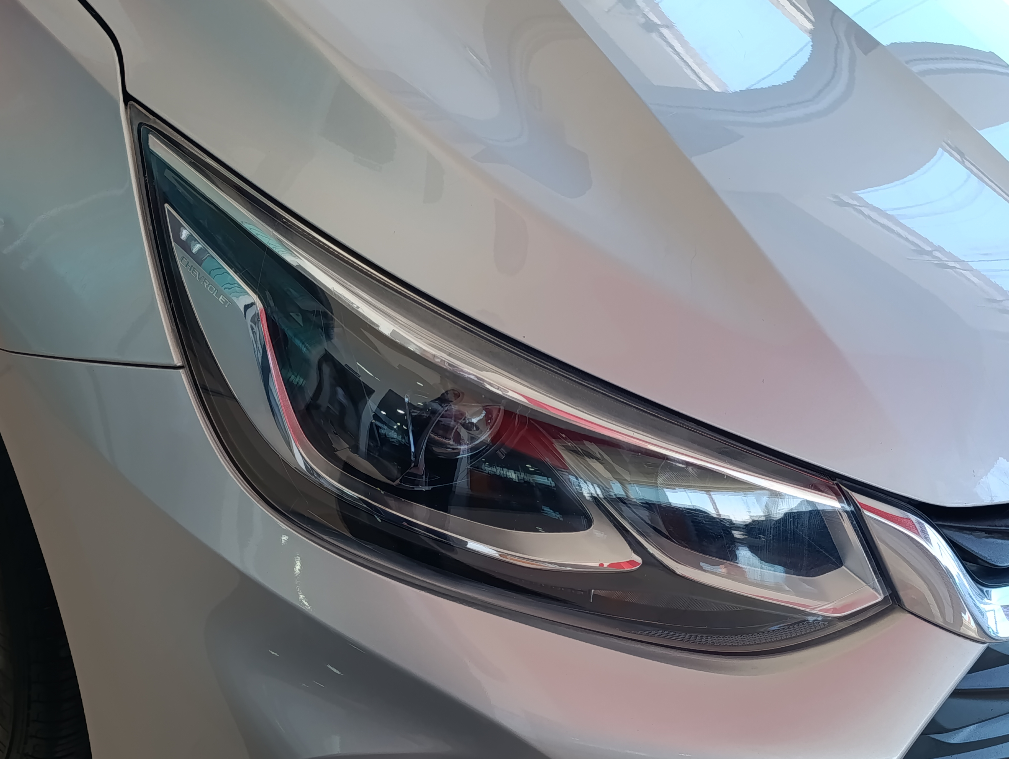 Chevrolet ONIX Arriba 21