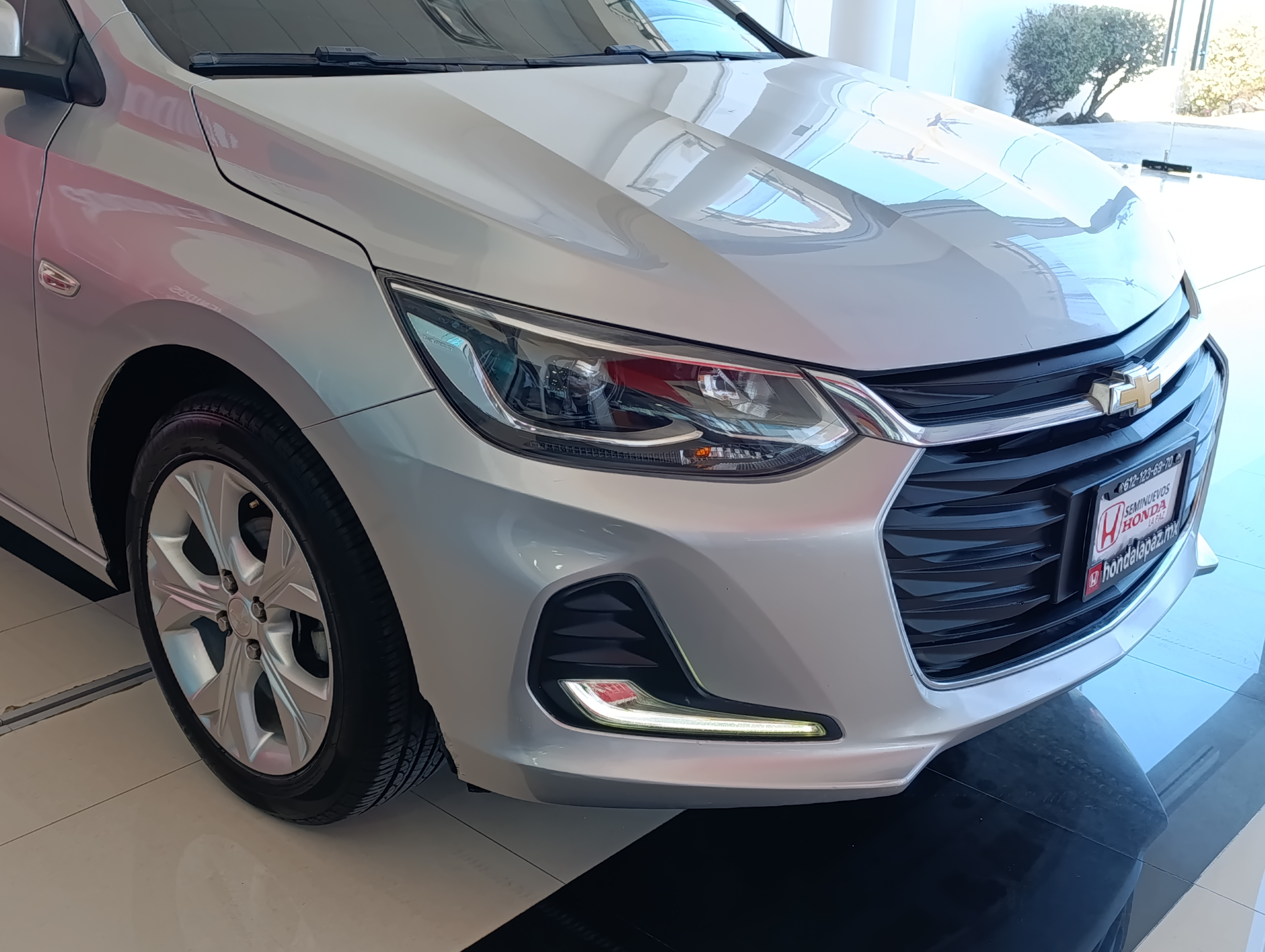 Chevrolet ONIX Llantas 20