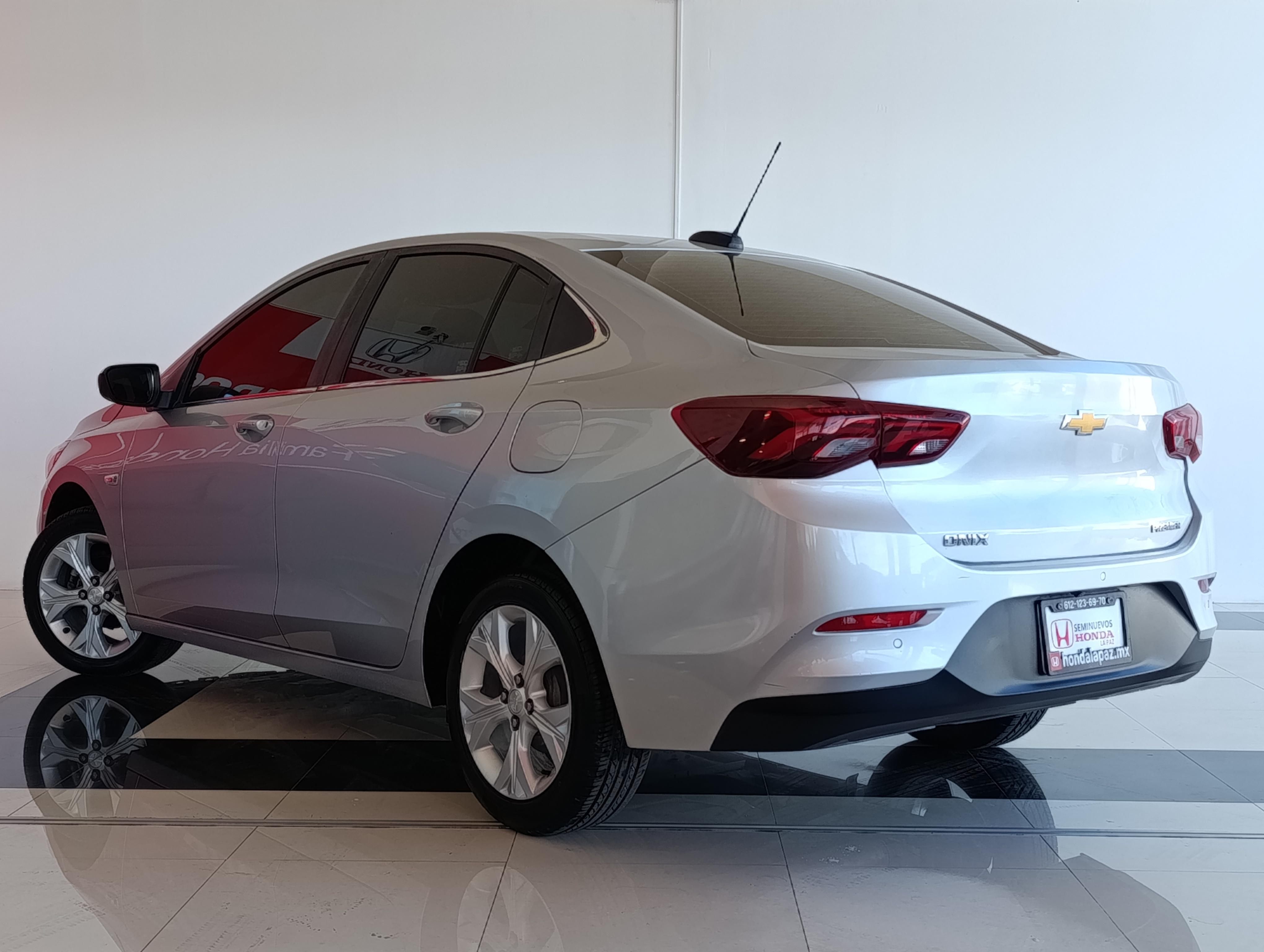Chevrolet ONIX Interior 24