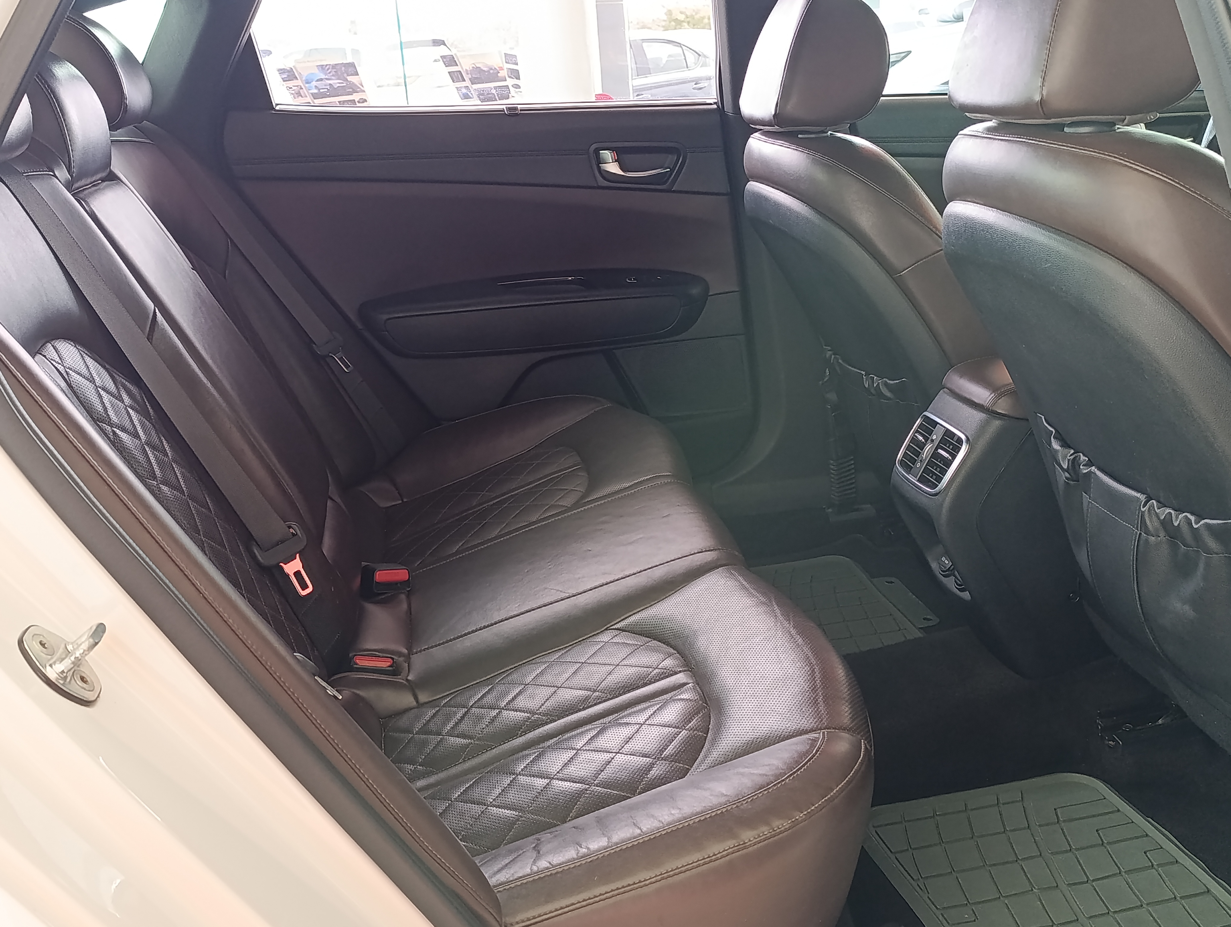 KIA Optima Asientos 19