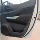 Nissan Frontier Interior 19