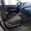 Mitsubishi L200 Atrás 17