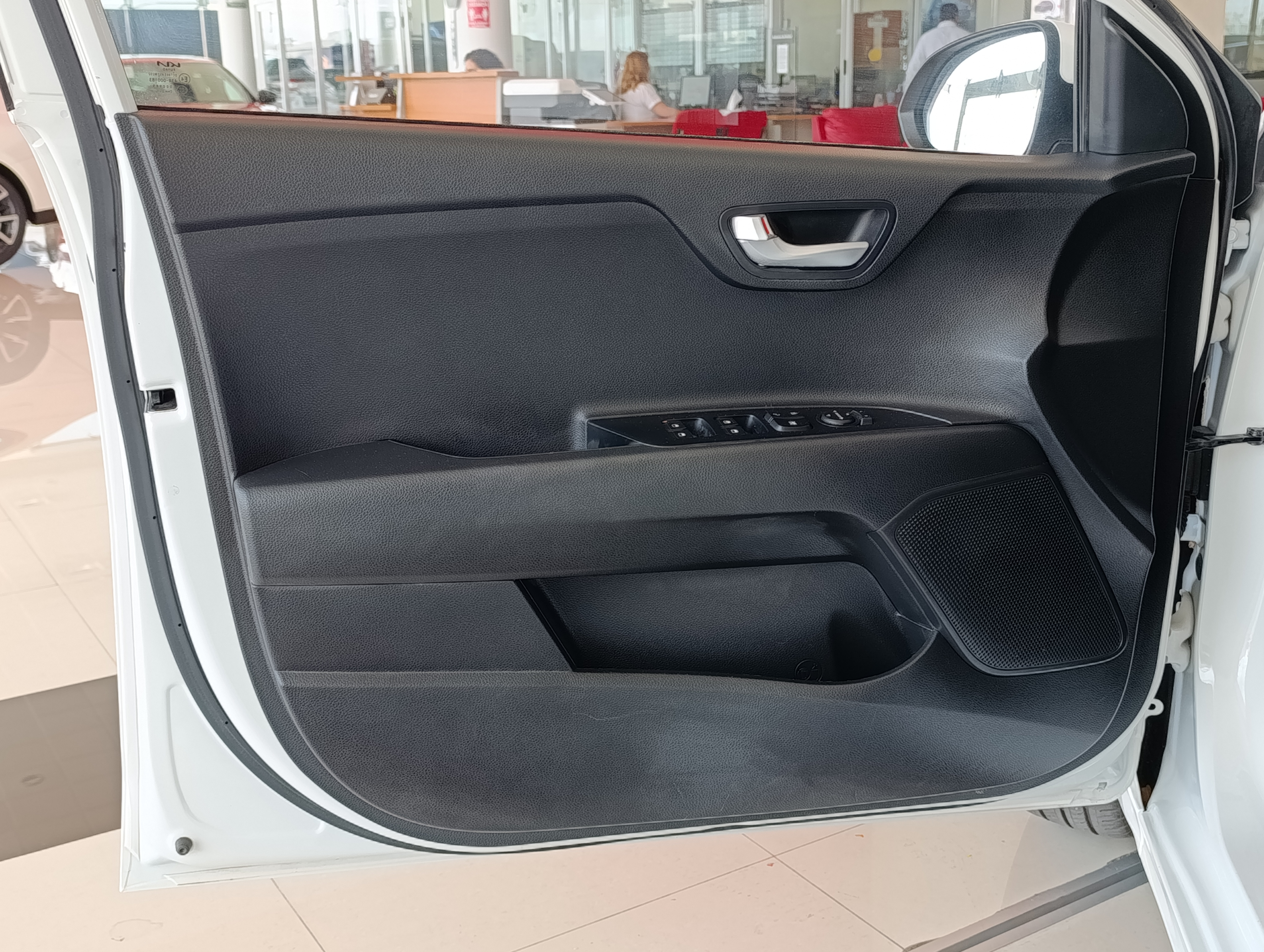 KIA Rio Asientos 4