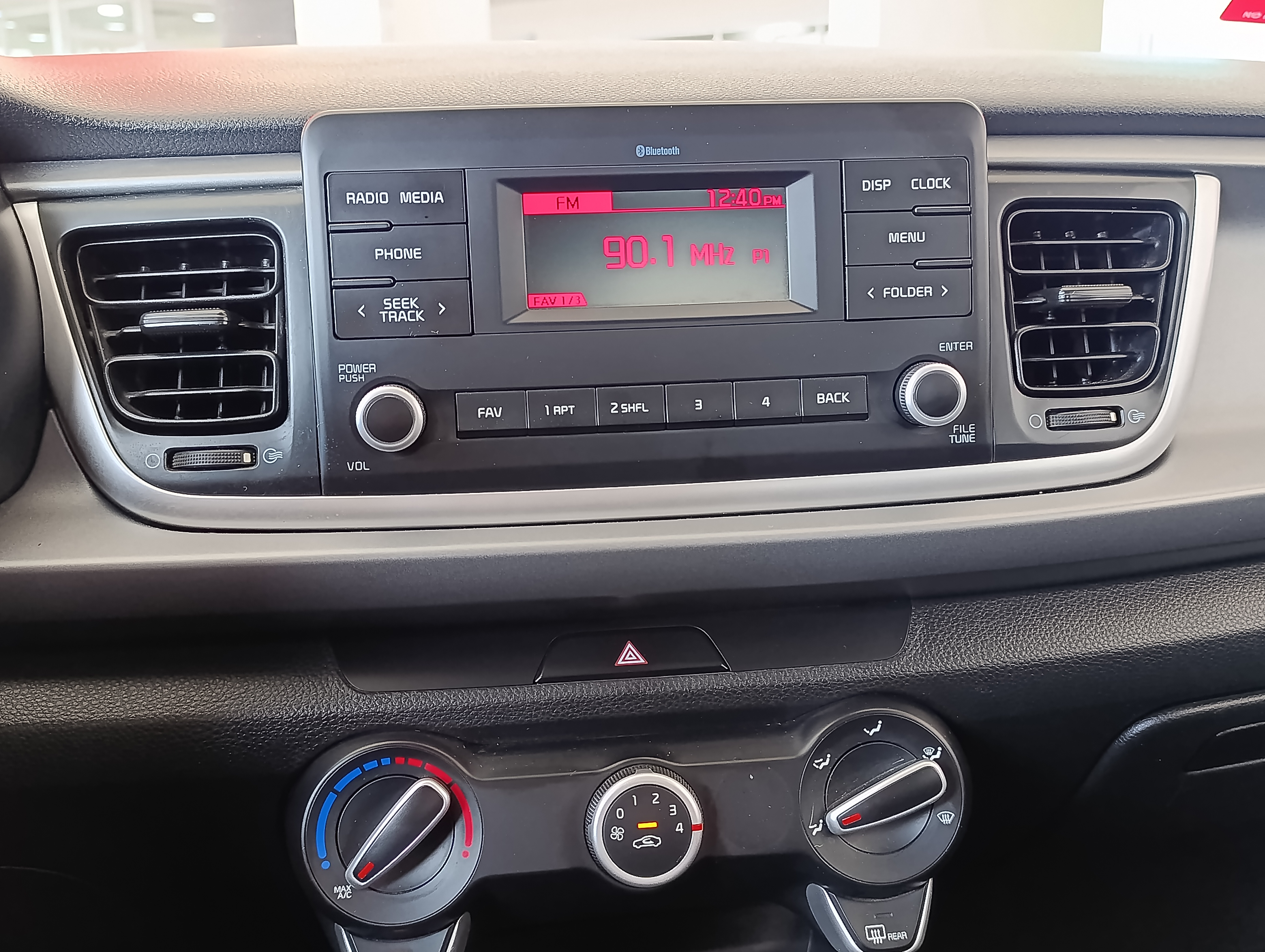 KIA Rio Asientos 11