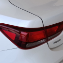 KIA Rio Lateral derecho 27