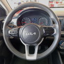 KIA Rio Lateral derecho 9