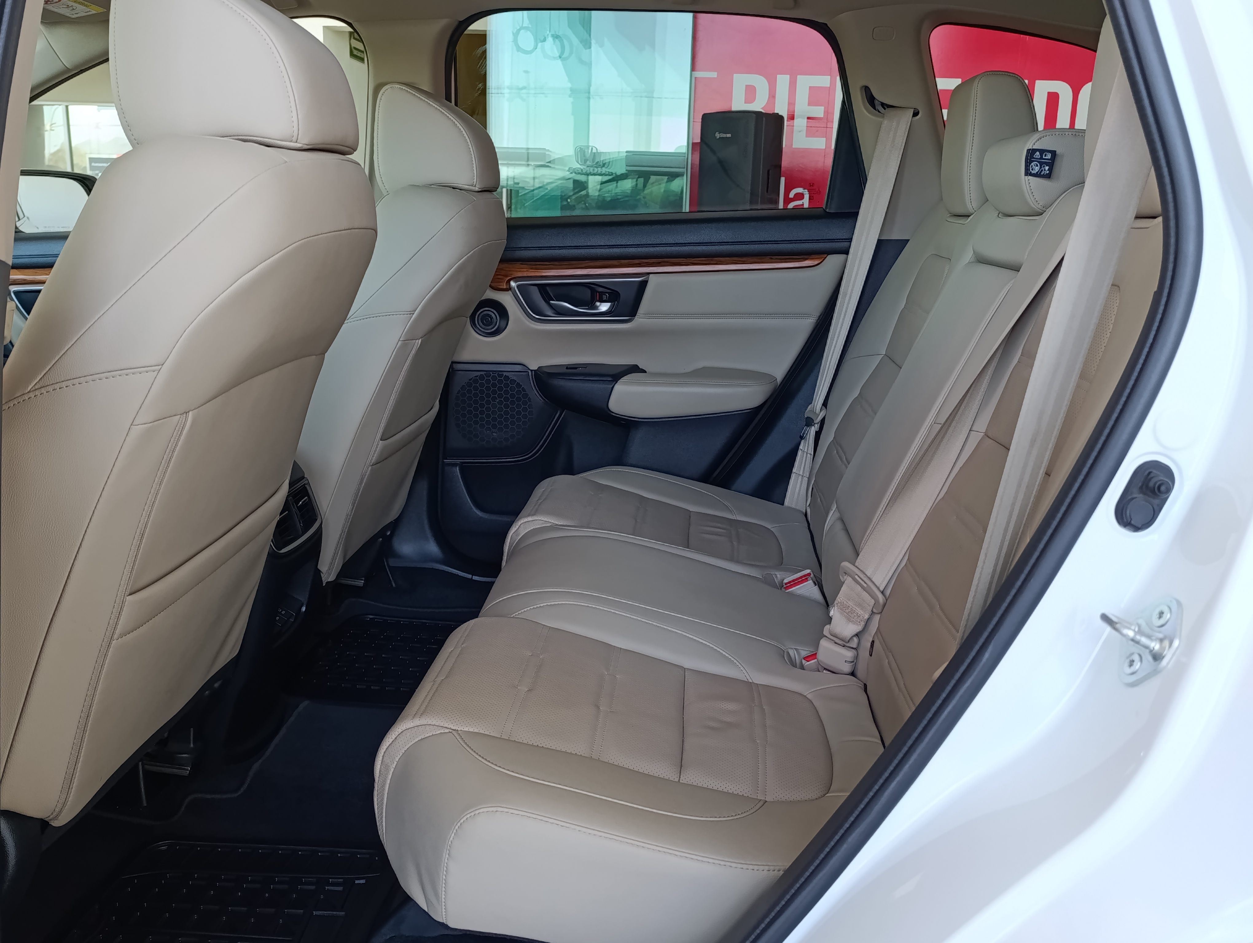 Honda CR-V Lateral derecho 7