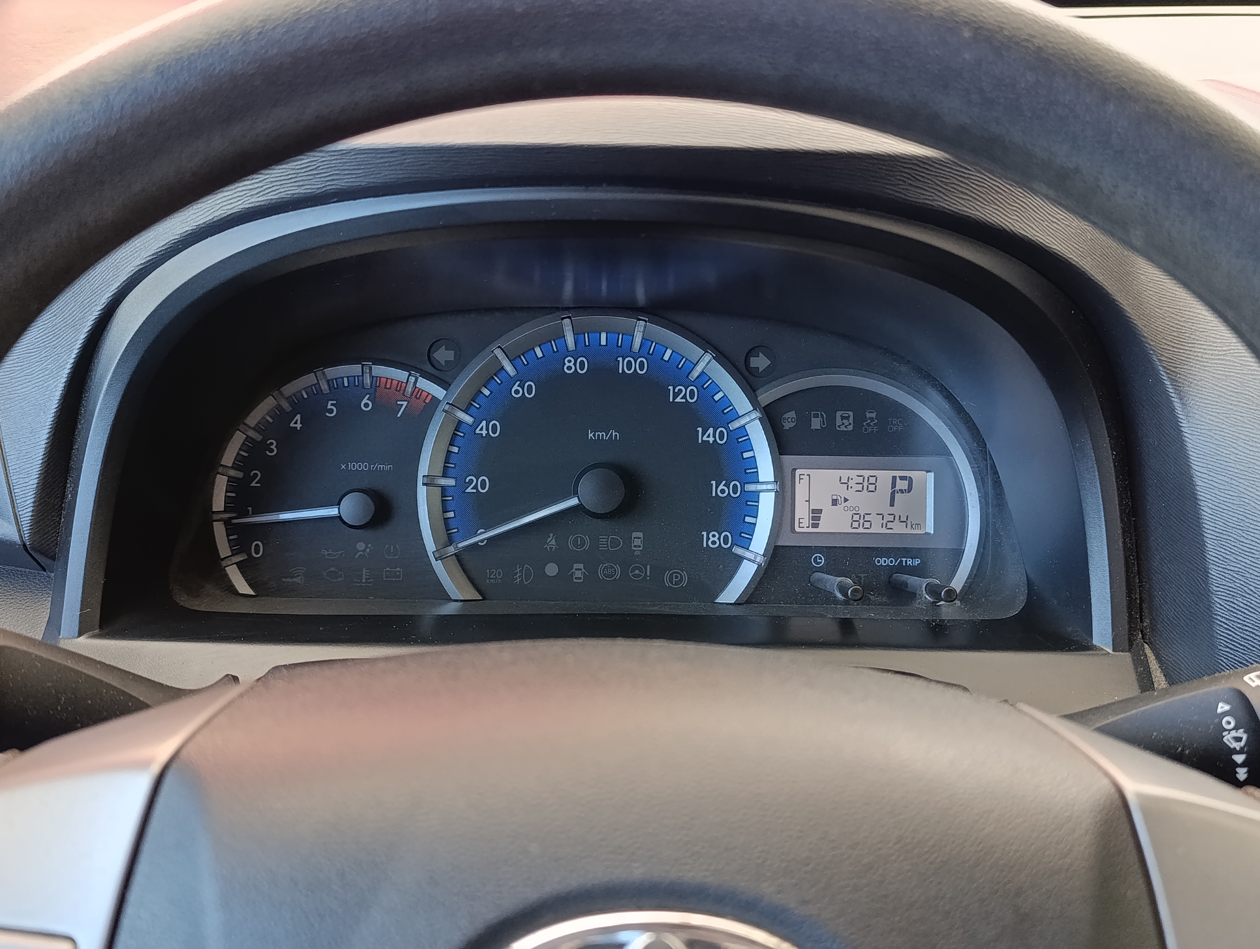 Toyota AVANZA Tablero 9