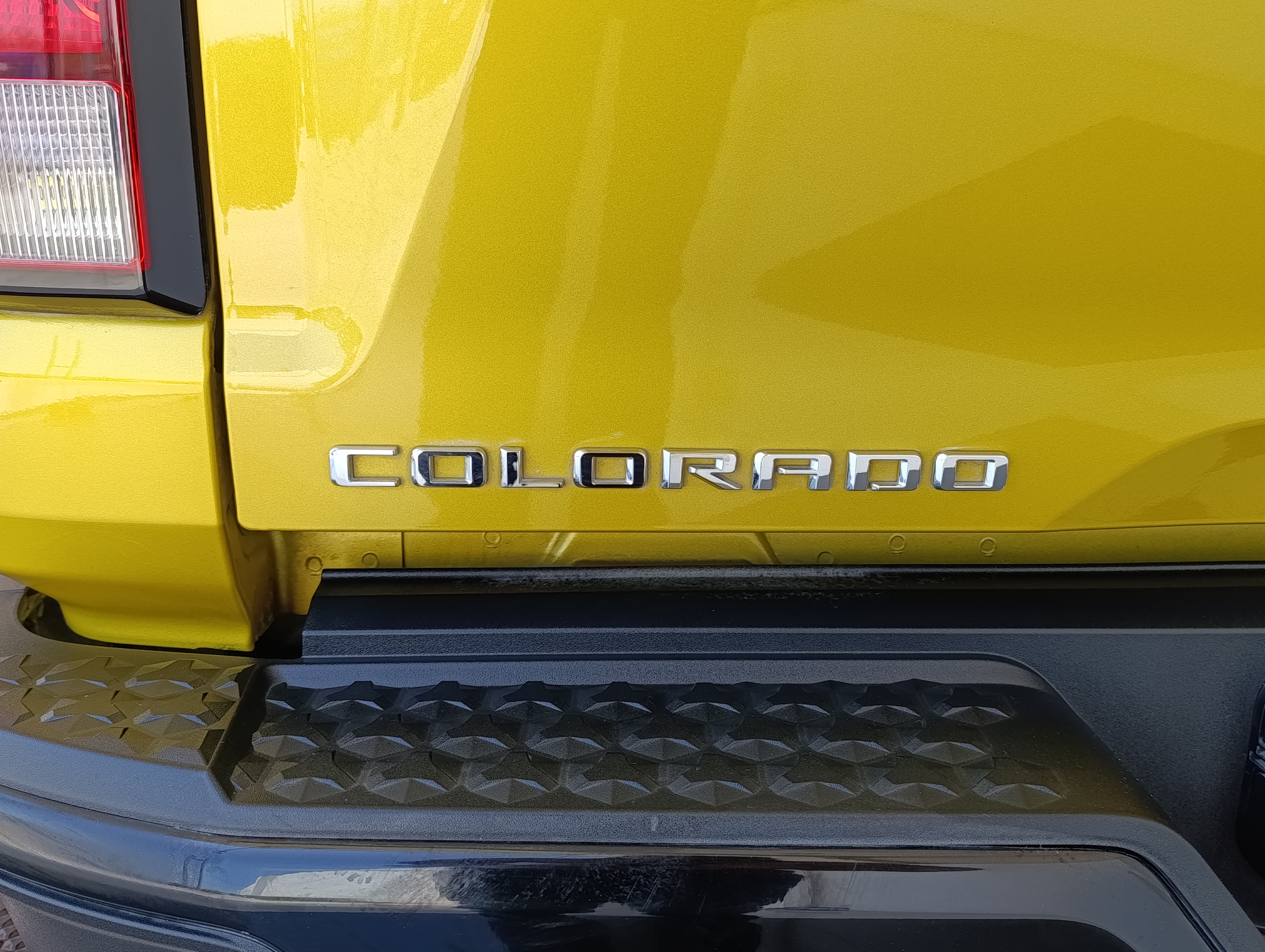 Chevrolet COLORADO Llantas 30